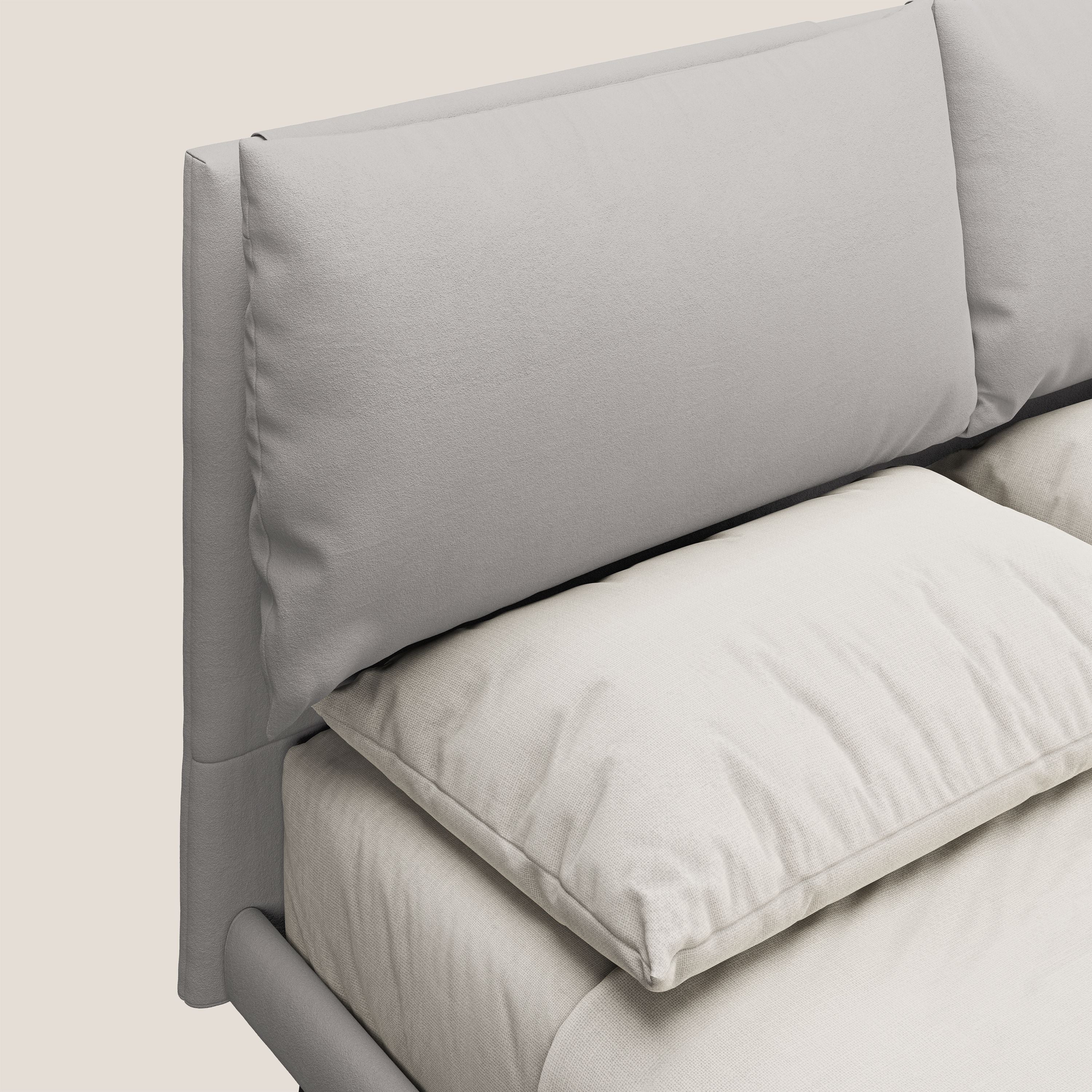 Astrid lit rembourré avec pieds en bois en microfibre détachable T11 gris clair - Image 5