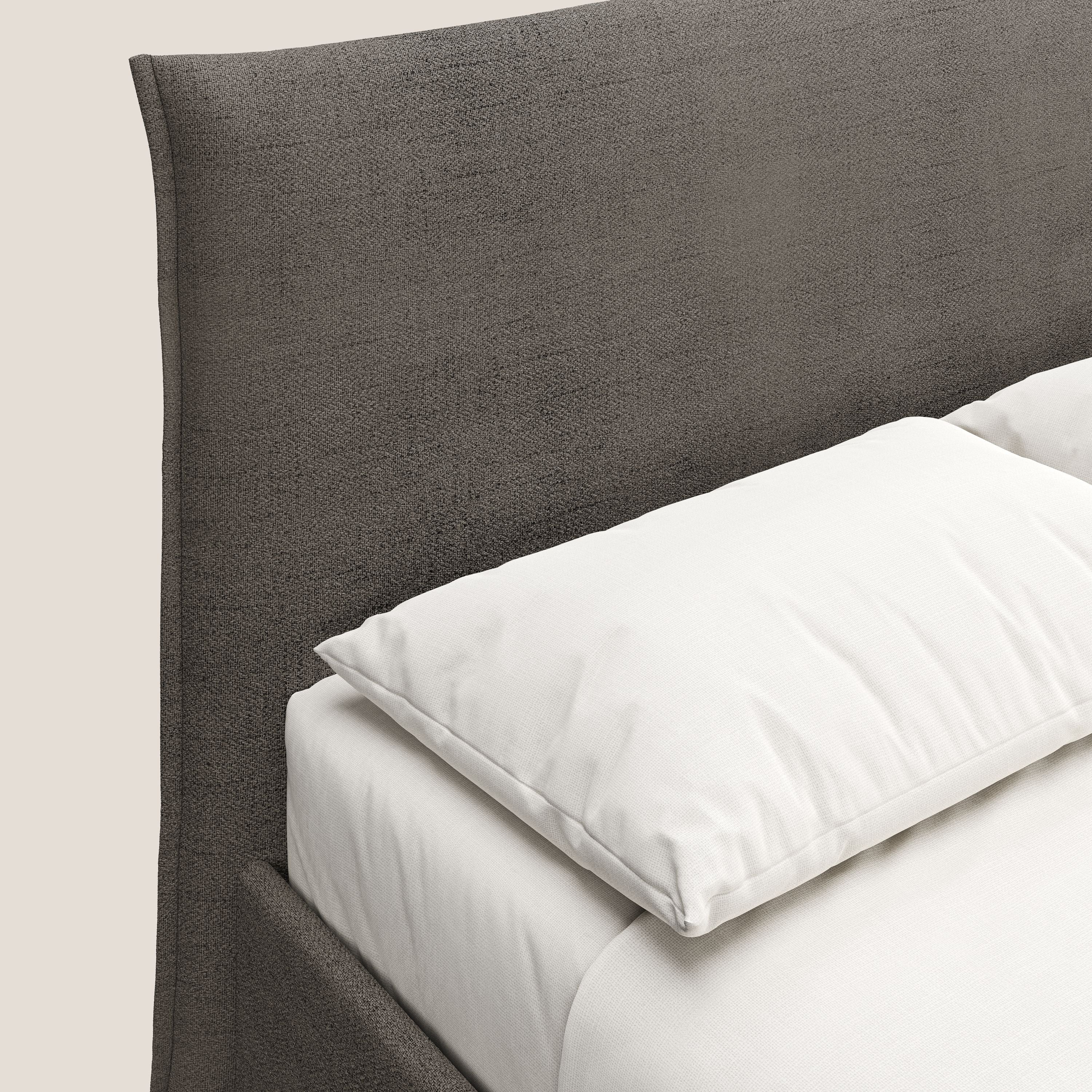 Audrey lit rembourré avec coffre déhoussable en tissu flammé imperméable T03 taupe - Image 6