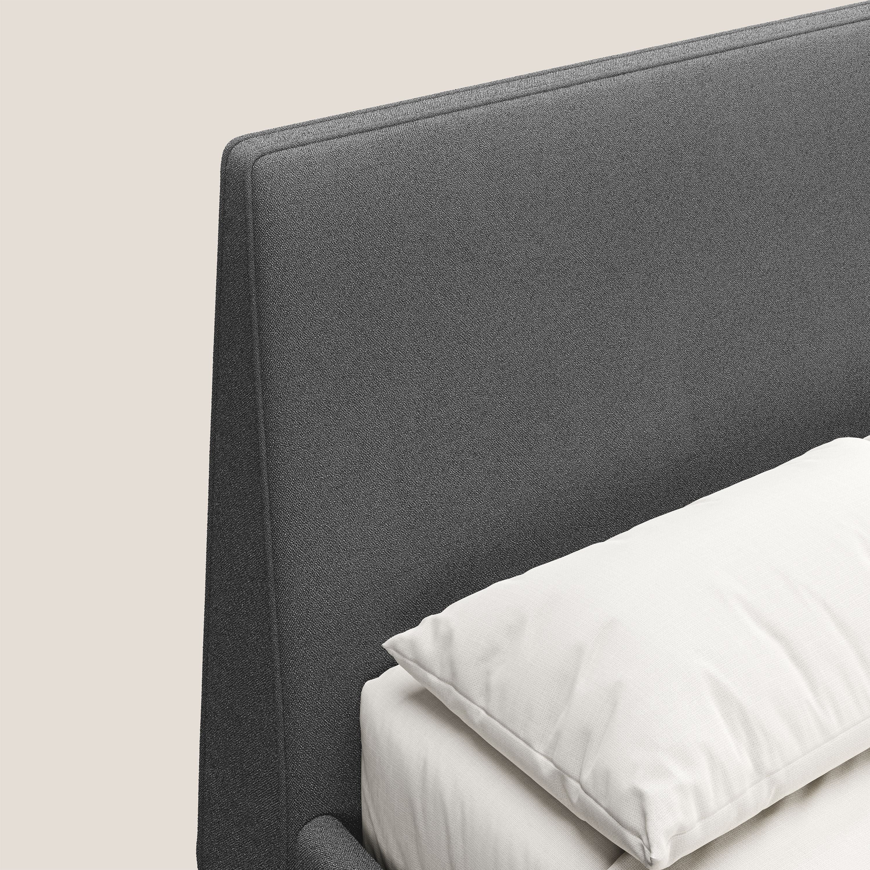 Dorotea lit rembourré avec pieds bois et tissu bouclette douce imperméable T07 anthracite - Image 7
