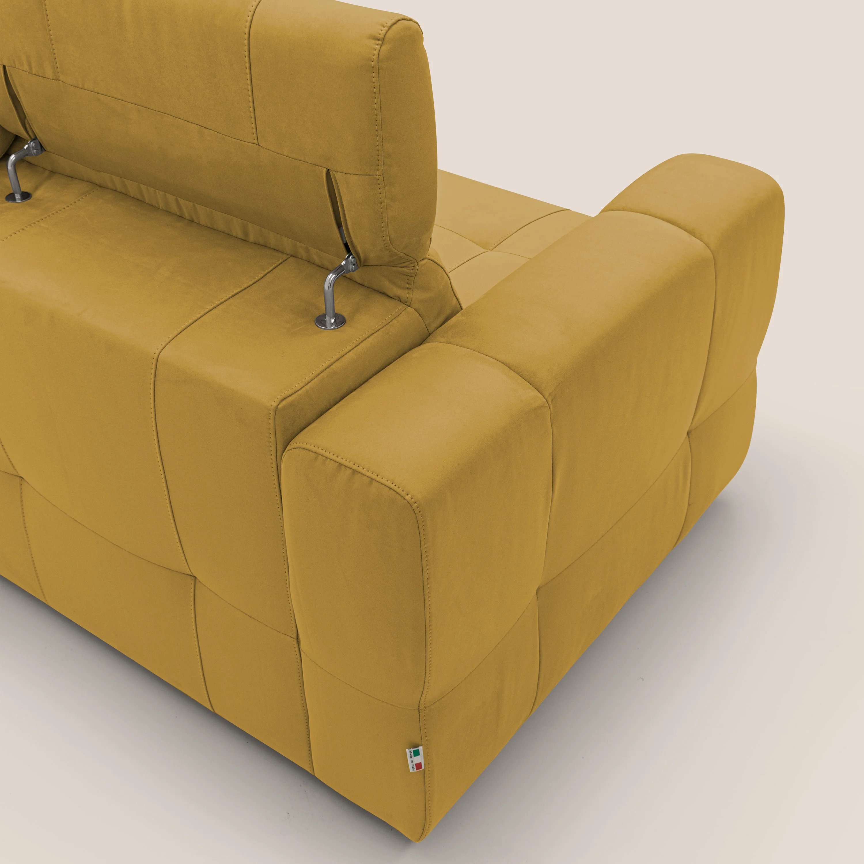 Kronos Canapé d'angle avec extractible et pouf coffre en micorfibre imperméable T11 jaune - Image 11
