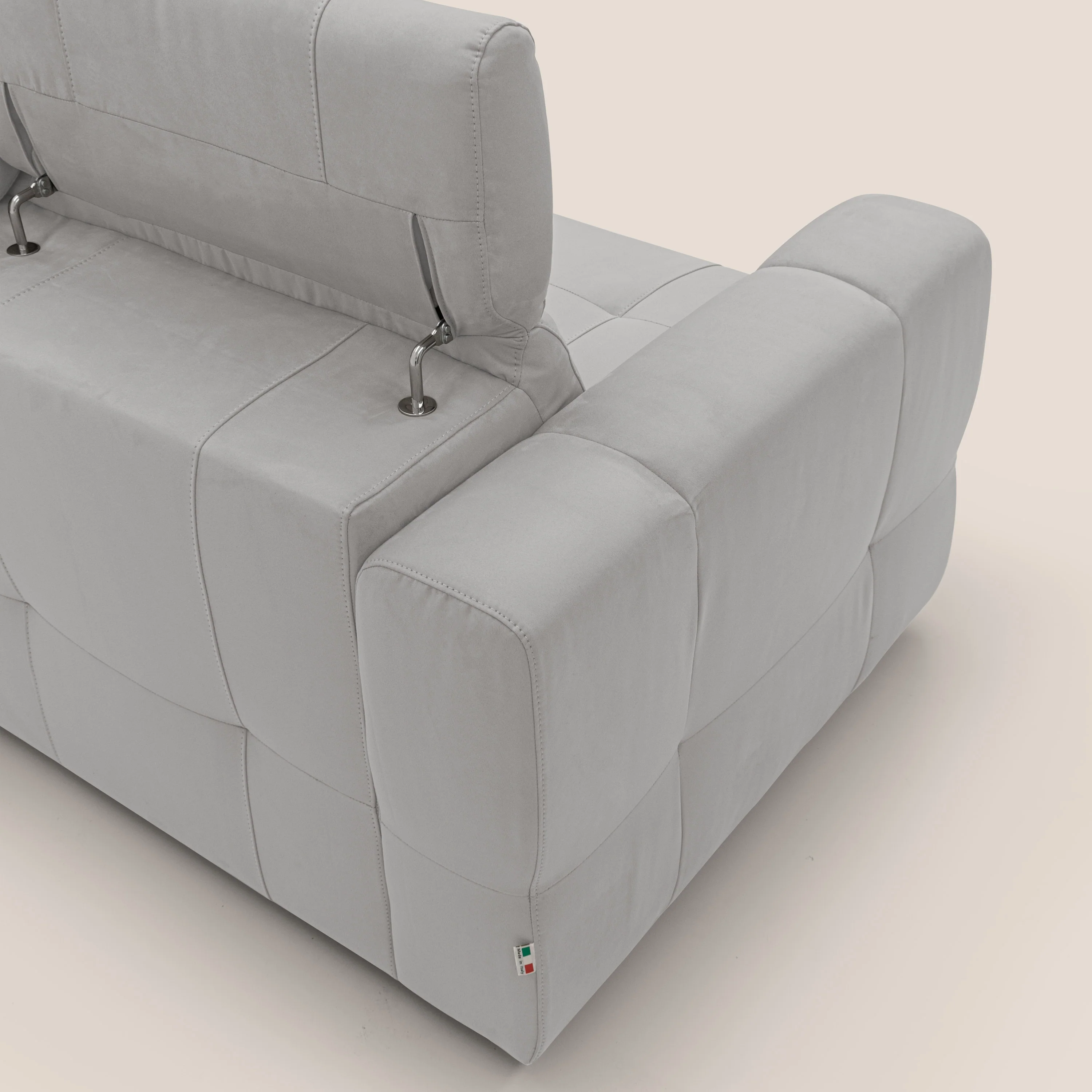 Kronos Canapé d'angle avec pouf extractible et coffre de rangement en microfibre imperméable T11 gris clair - Image 11