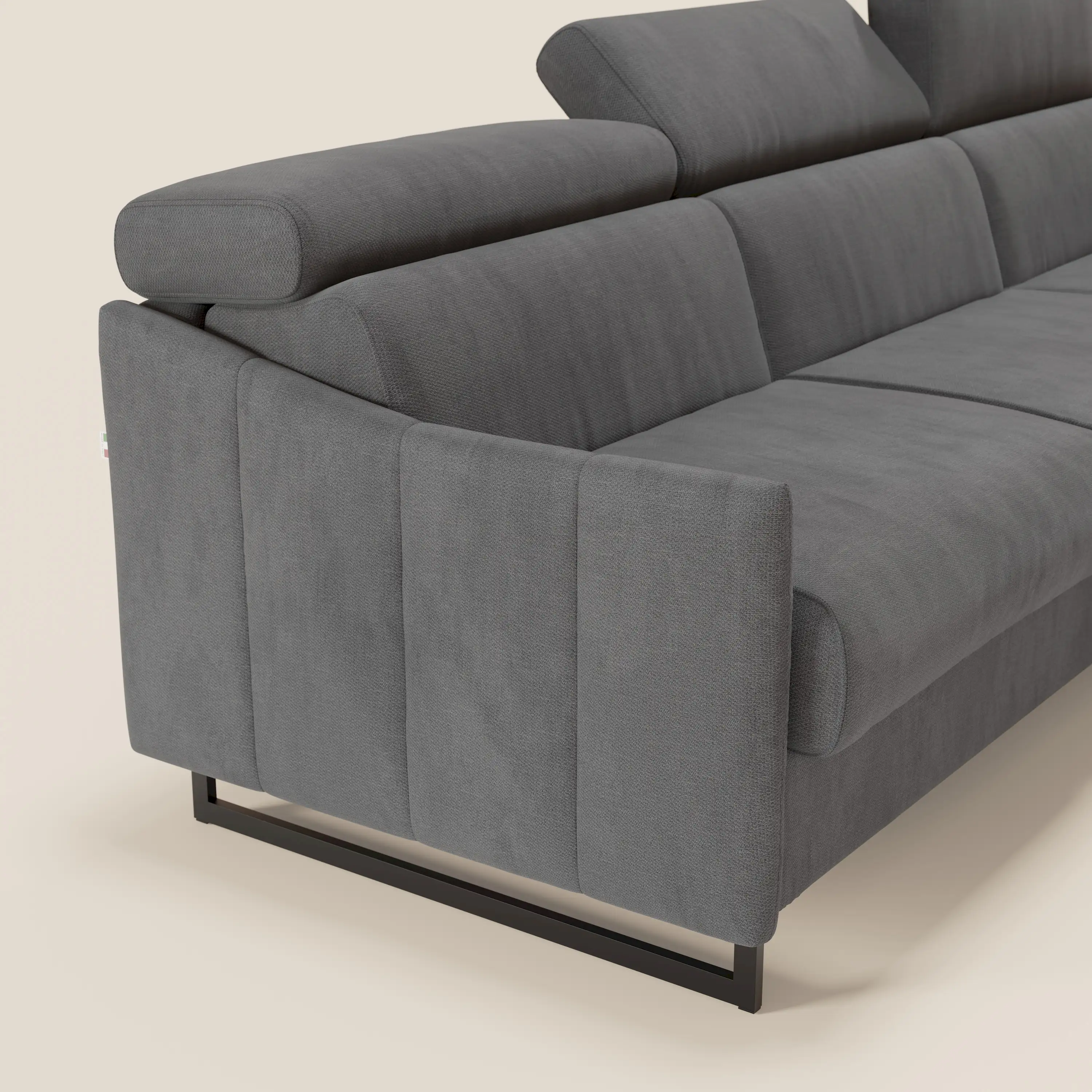 Loto Canapé d'angle convertible avec chaise longue coffre, têtières et matelas H 18 cm en tissu doux imperméable T14 gris - Image 4