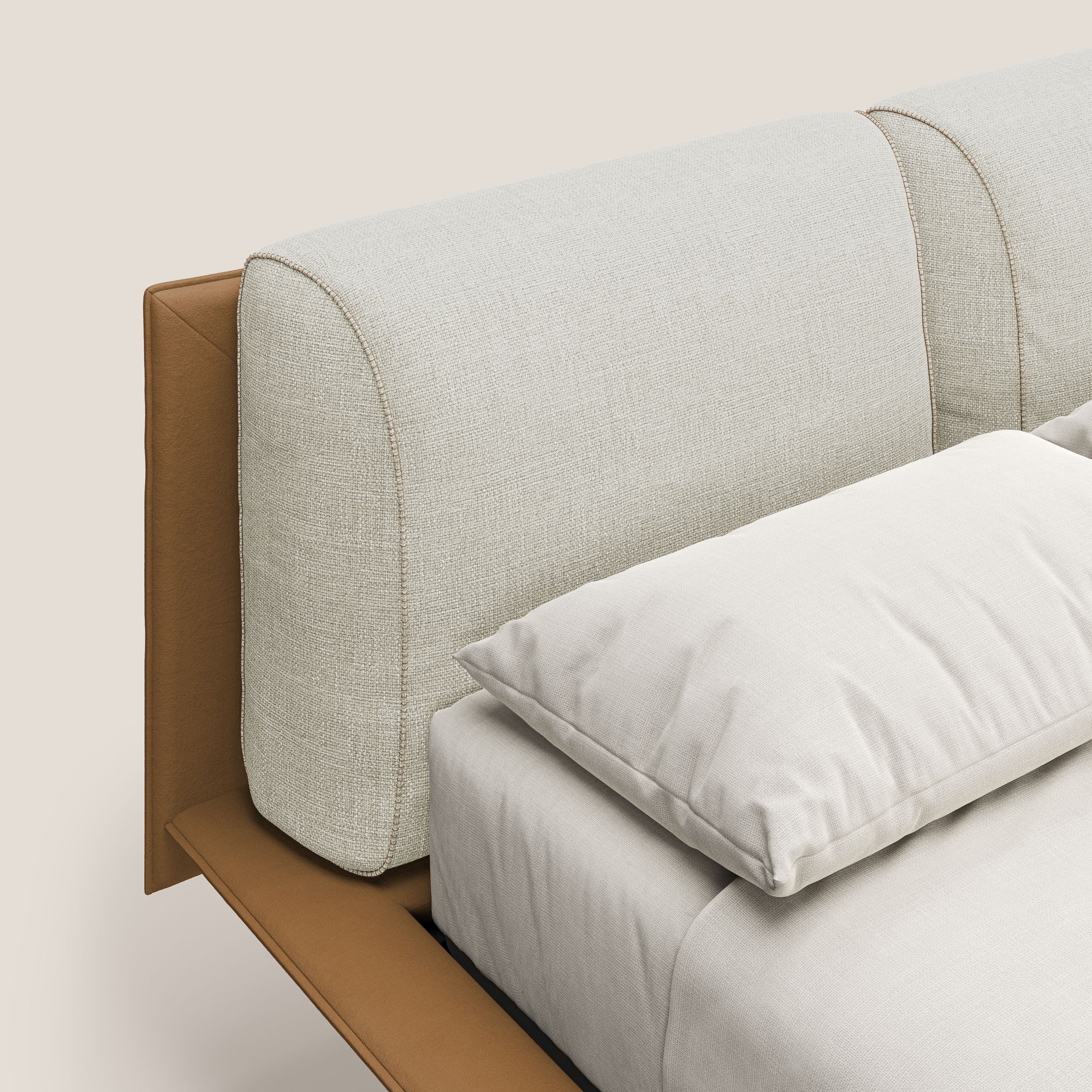 Petra lit design bicolore  avec coussins en plumes, pieds foncés et tissu imperméable T11 e T06 - cuir - crème - Image 6