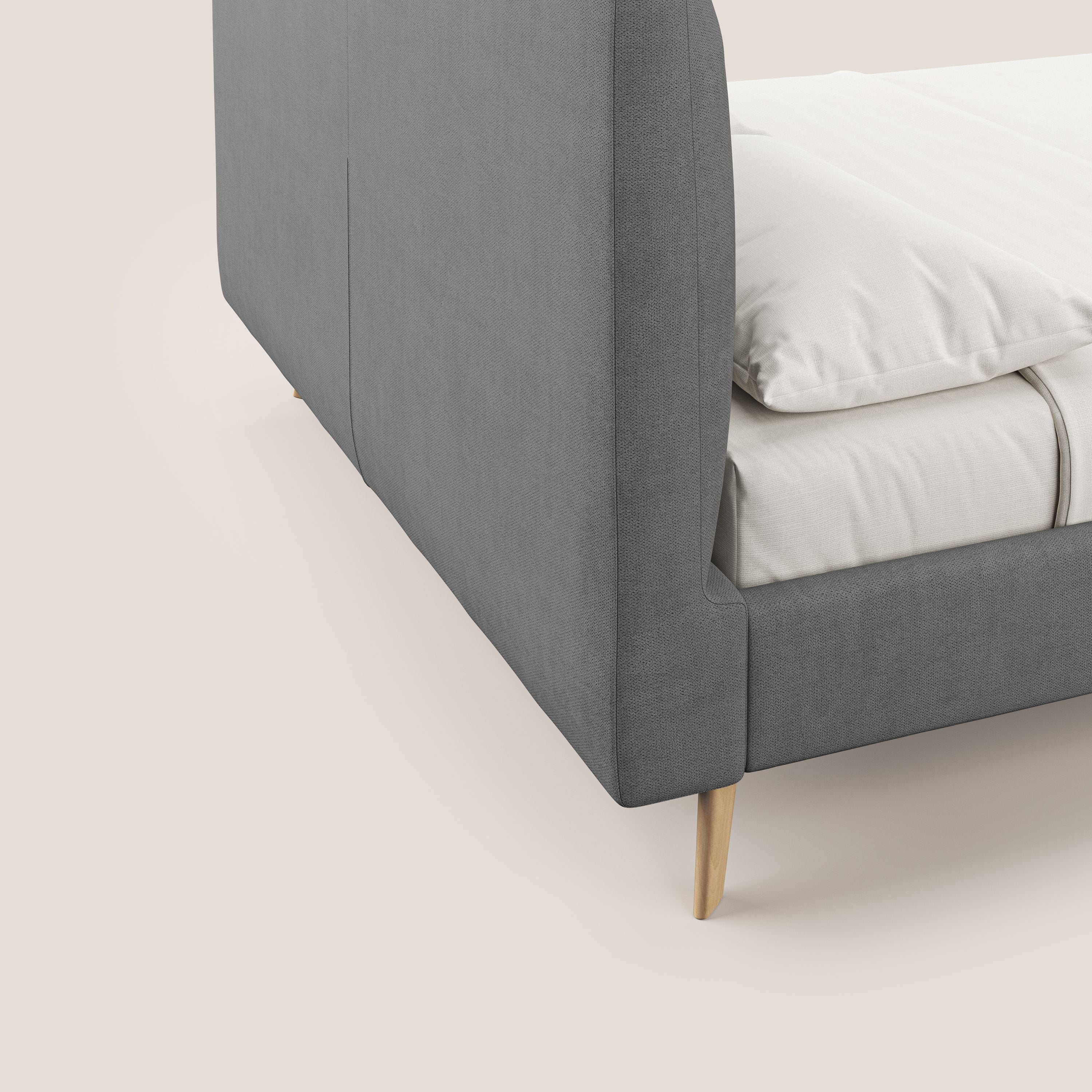 Selene lit rembourré avec pieds bois naturel déhoussable en tissu imperméable T02 gris - Image 5