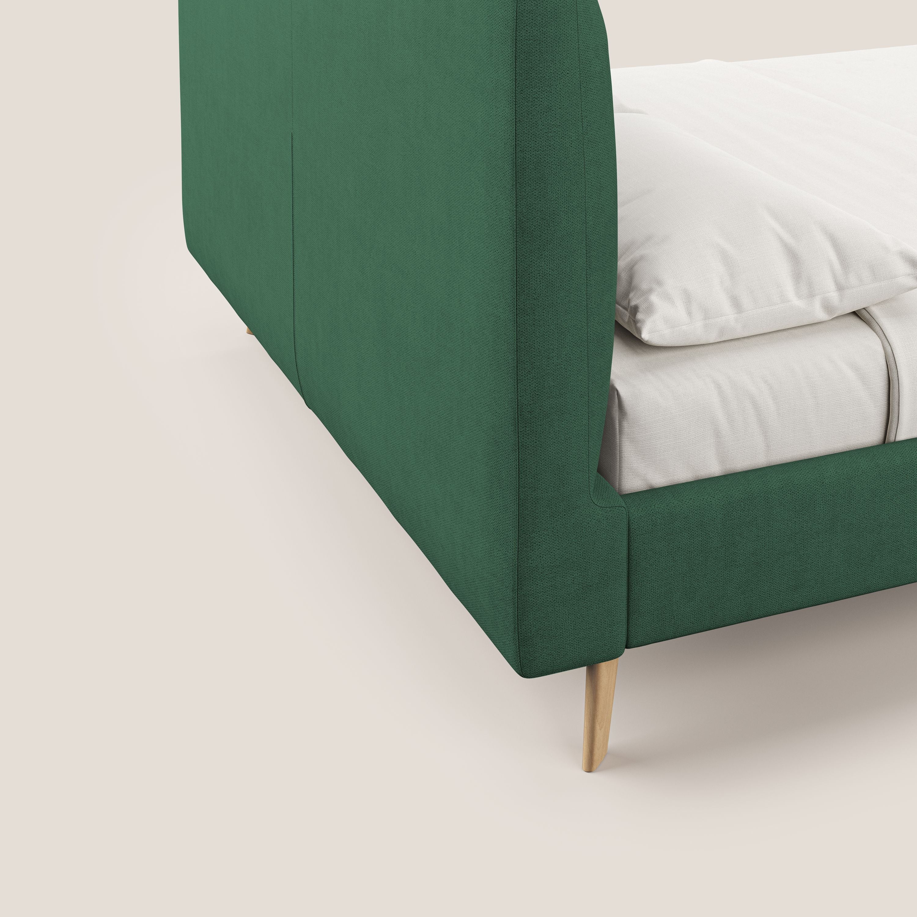 Selene lit rembourré avec pieds bois naturel déhoussable en tissu imperméable T02 vert - Image 3