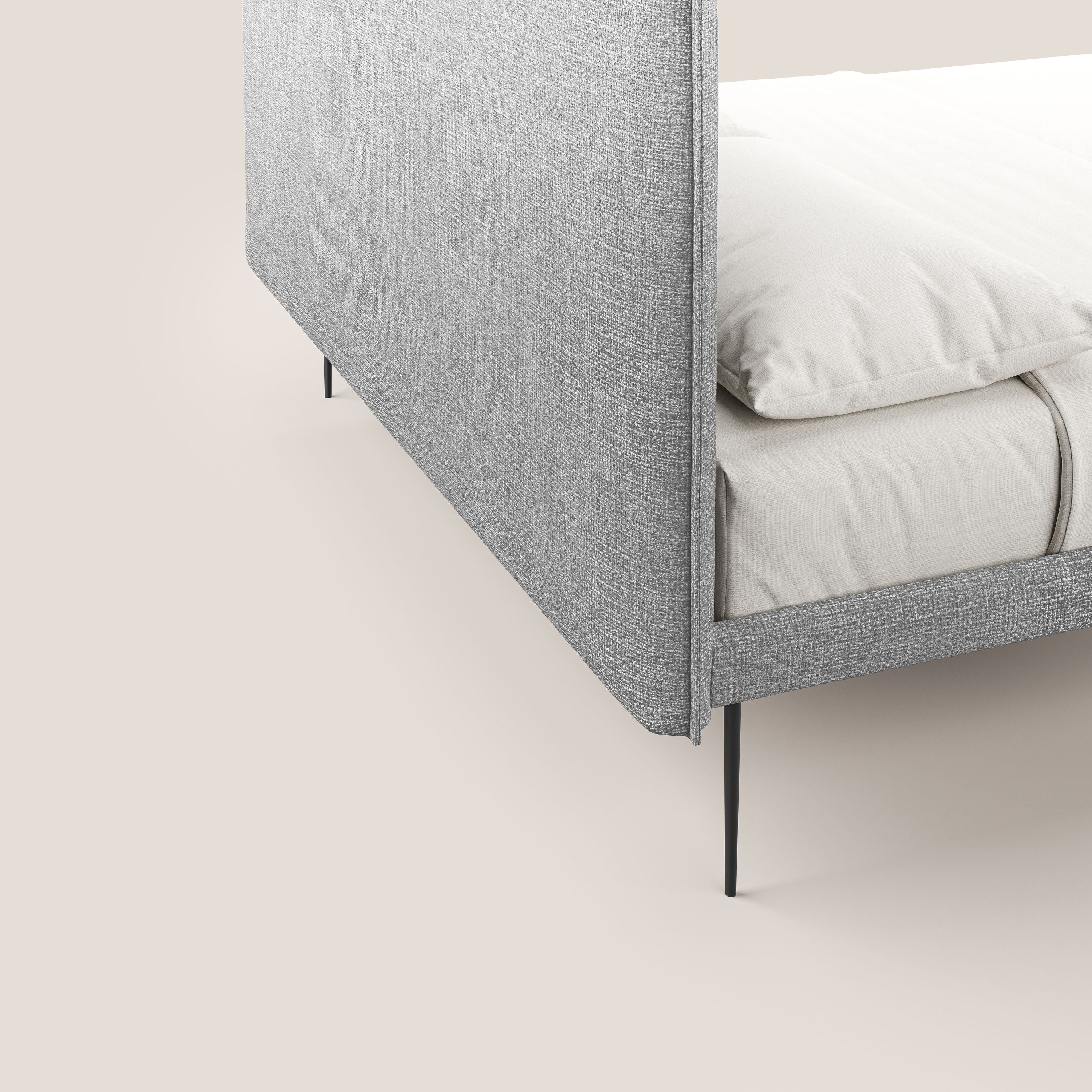 Theo lit moderne déhoussable avec pieds hauts en métal et tissu imperméable T10 gris clair - Image 6
