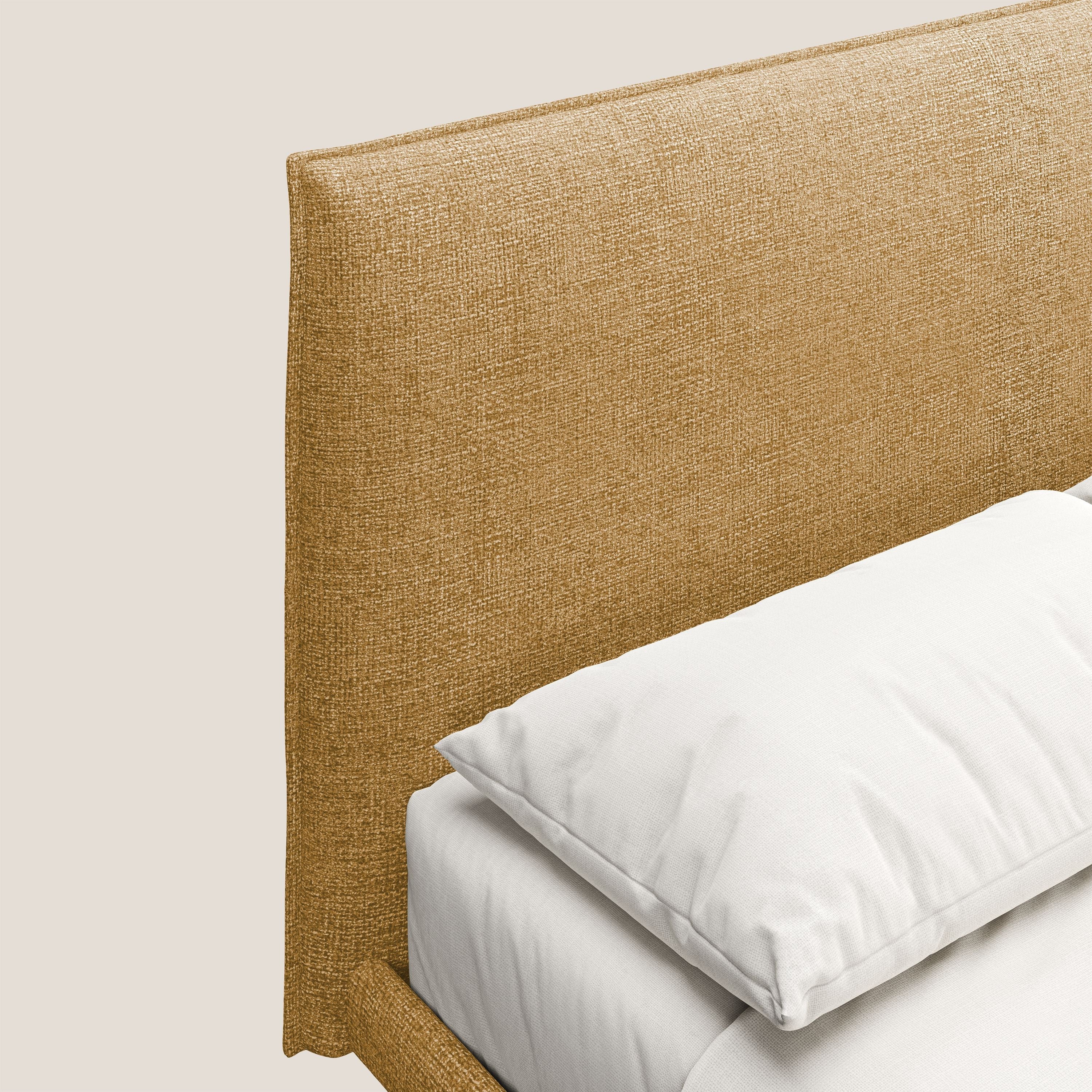 Theo lit moderne déhoussable avec pieds hauts en métal et tissu imperméable T10 jaune - Image 5