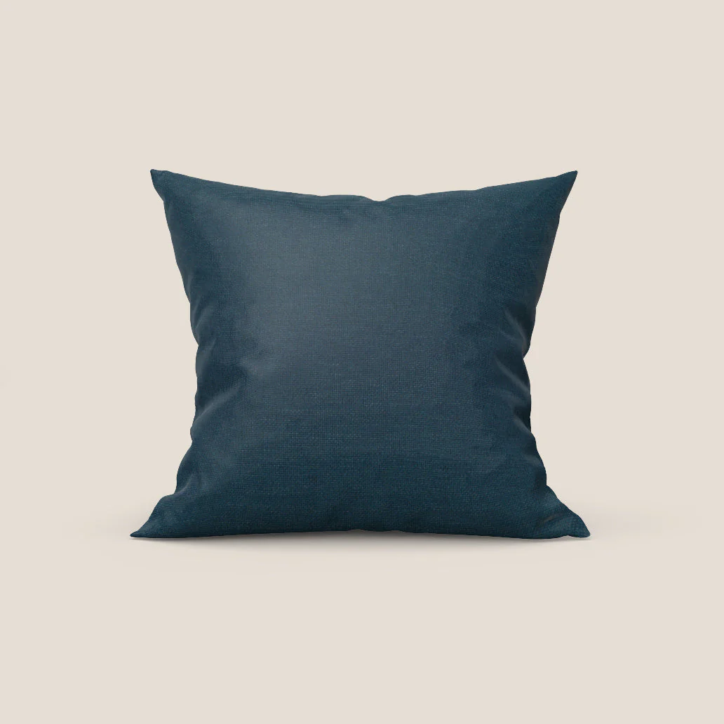 Tobago coussin disponible en différentes couleurs en tissu flammé effet coton imperméable T19 bleu