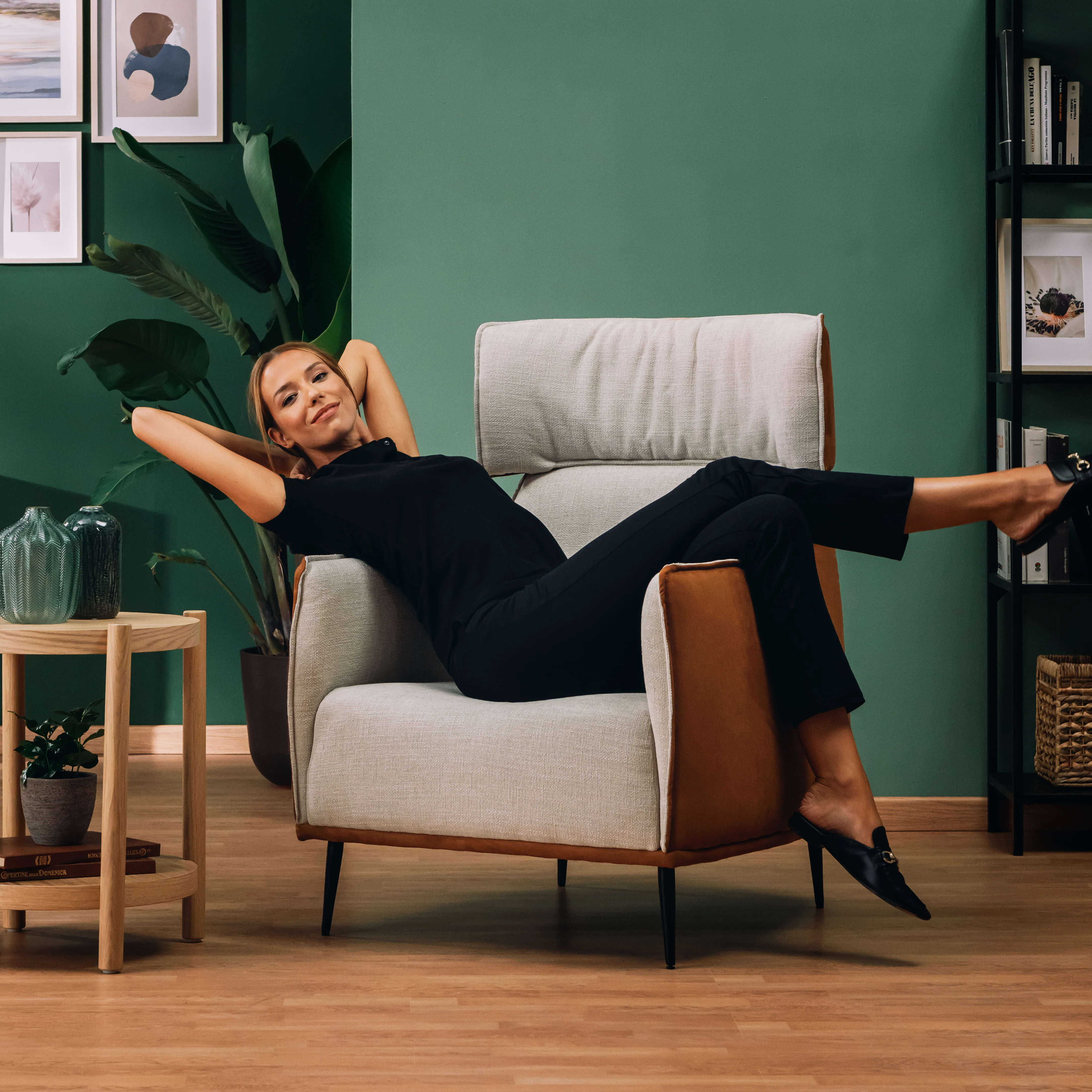 Zelda Fauteuil au design moderne en tissu doux et imperméable T06 crème - Image 2